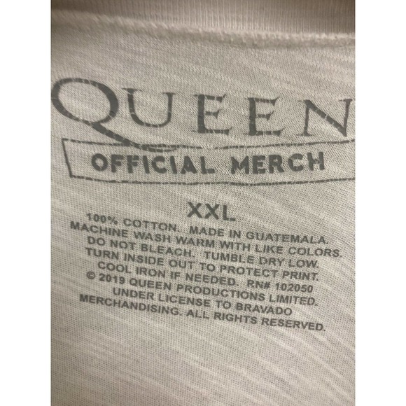 Queen Rock Band Music Women's T-Shirt XXL Freddy Mercury Tour Merch Shirt - Picture 3 of 5